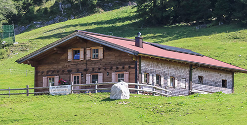 Almhütte